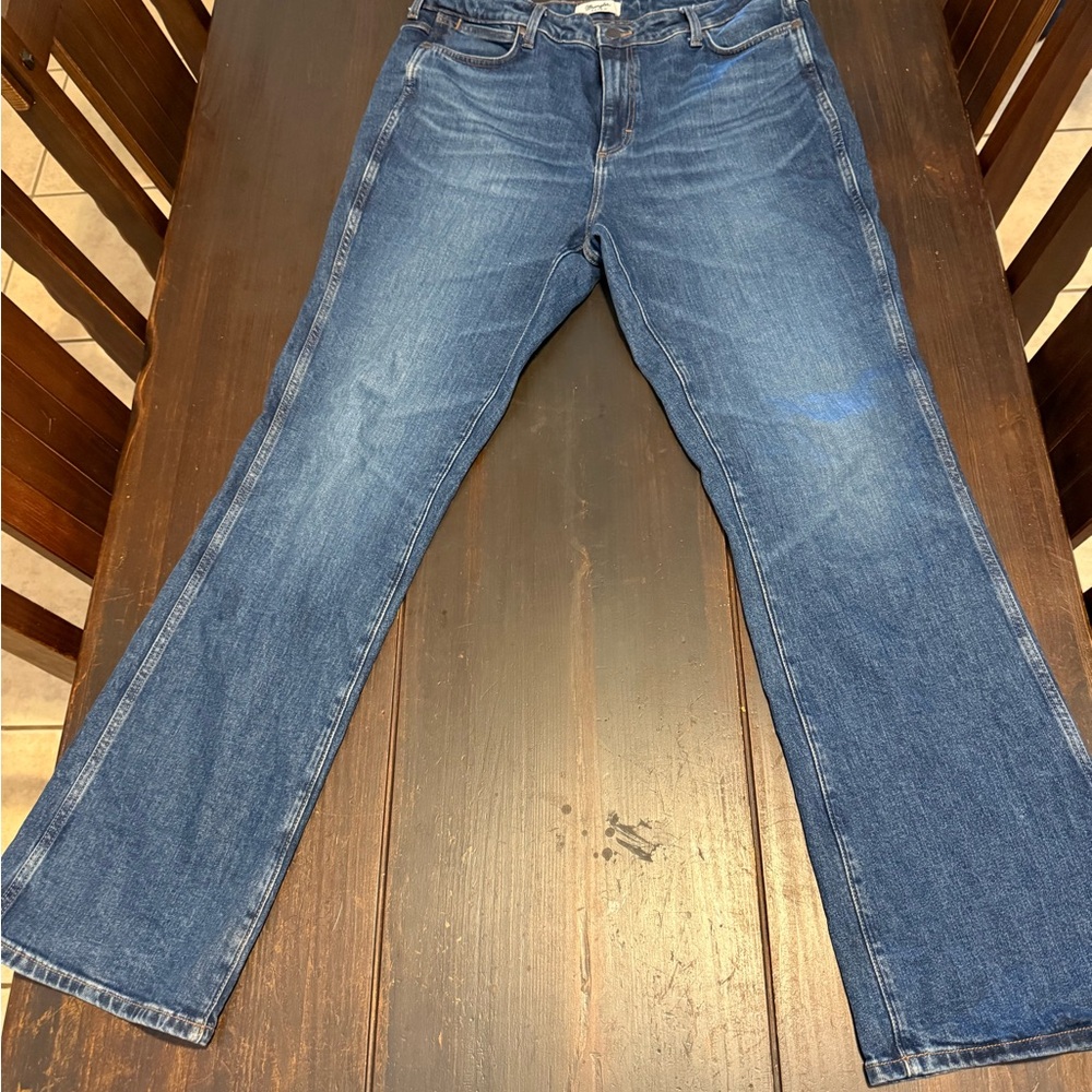 Wrangler Retro Dark Blue Jeans